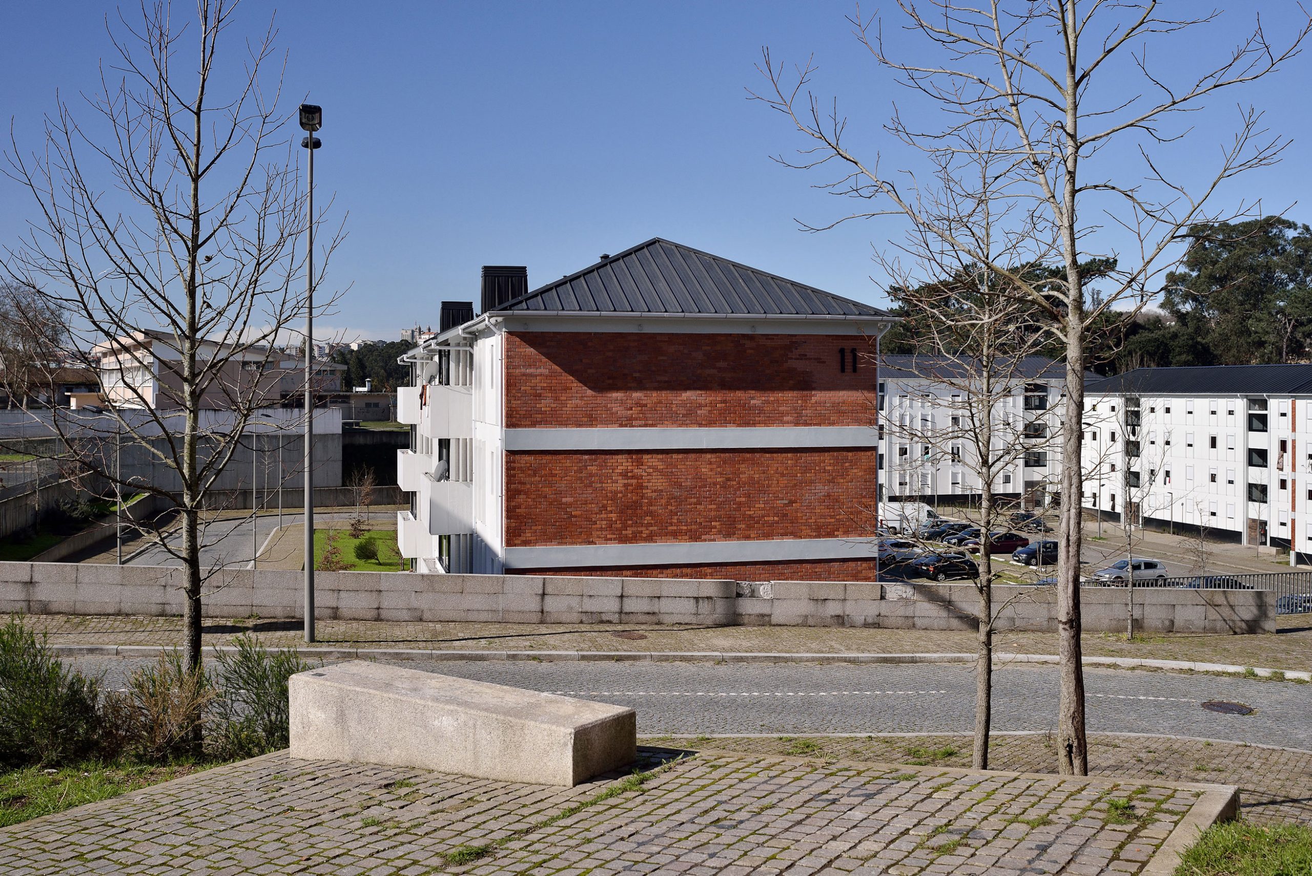 Renovação de edifícios no Bairro do Lagarteiro, Porto